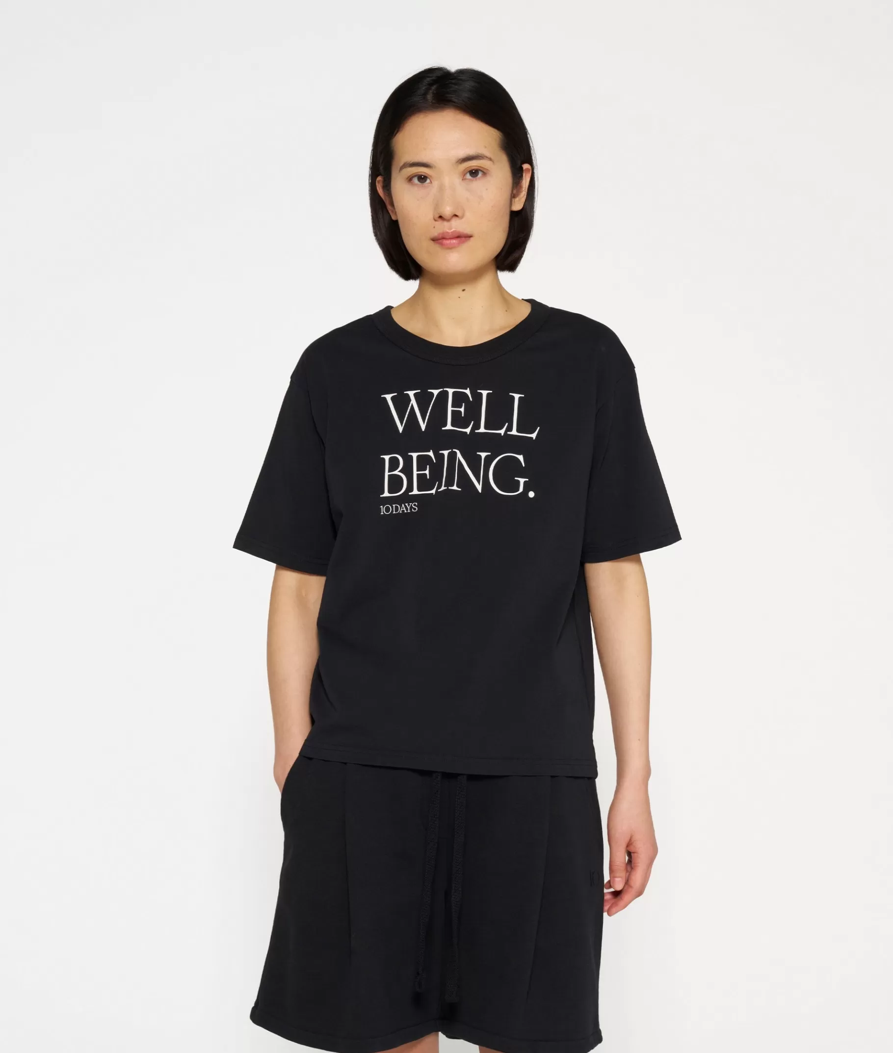 Fashion 10DAYS Cotton Tee Well Being black