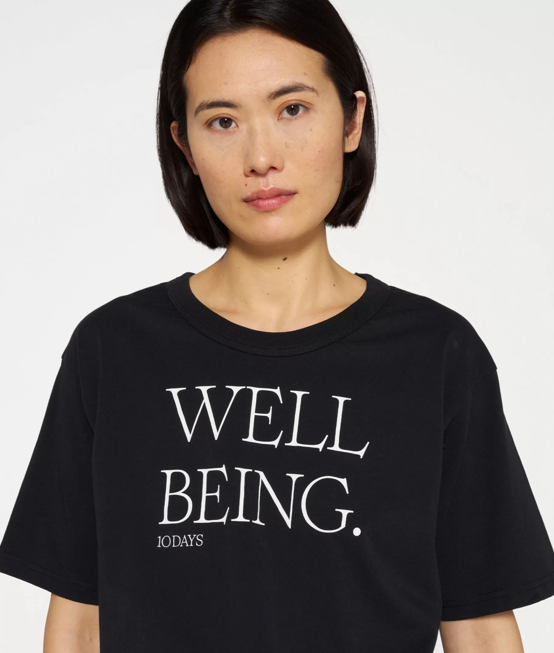 Fashion 10DAYS Cotton Tee Well Being black