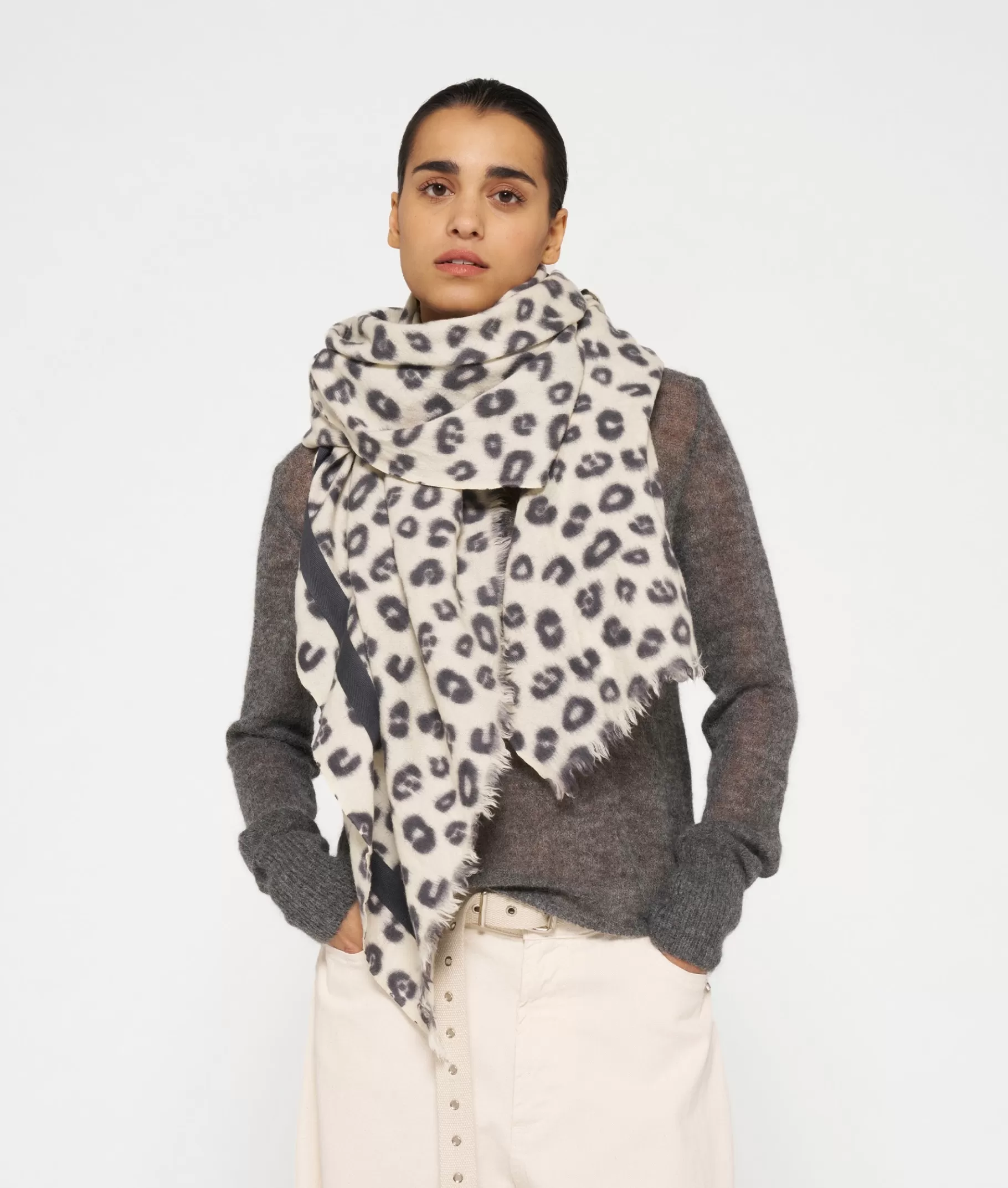 Shop 10DAYS Scarf Boiled Wool Leopard oyster