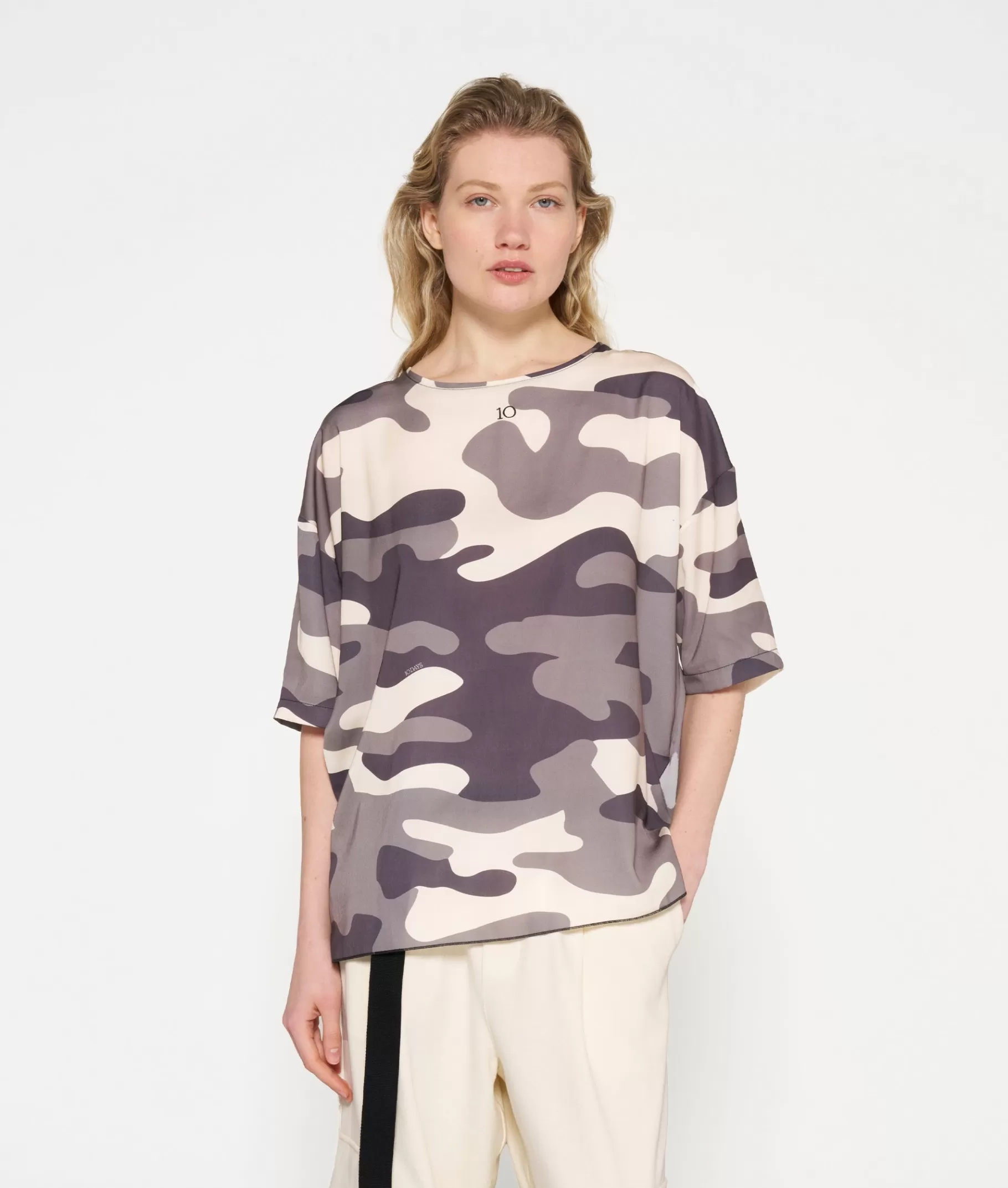 Flash Sale 10DAYS Tee Blouse Camo sage